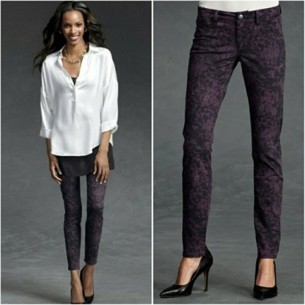 CABI #159 women 8 Twilight skinny jeans printed stretchy whimsigoth dark fairy